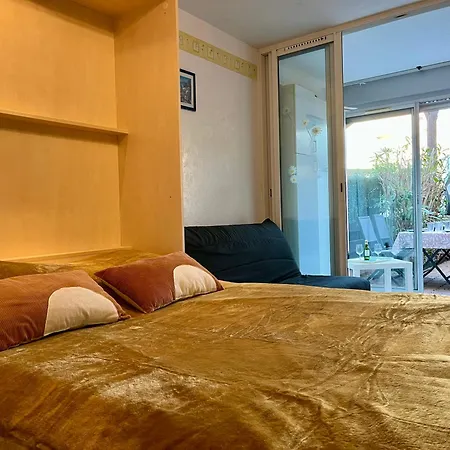 Jules Vernes Clim Wifi Terrasse Apartman *